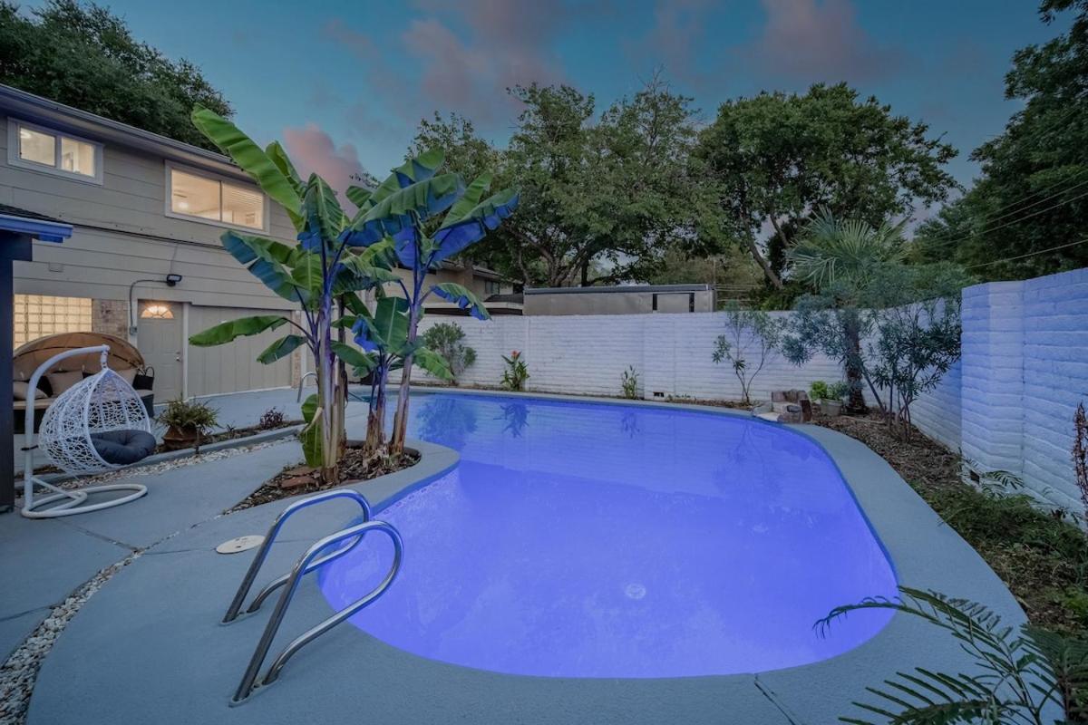 Stunning 5Br 2Ba Holiday Home With Private Pool And Cinema Dallas Exterior foto